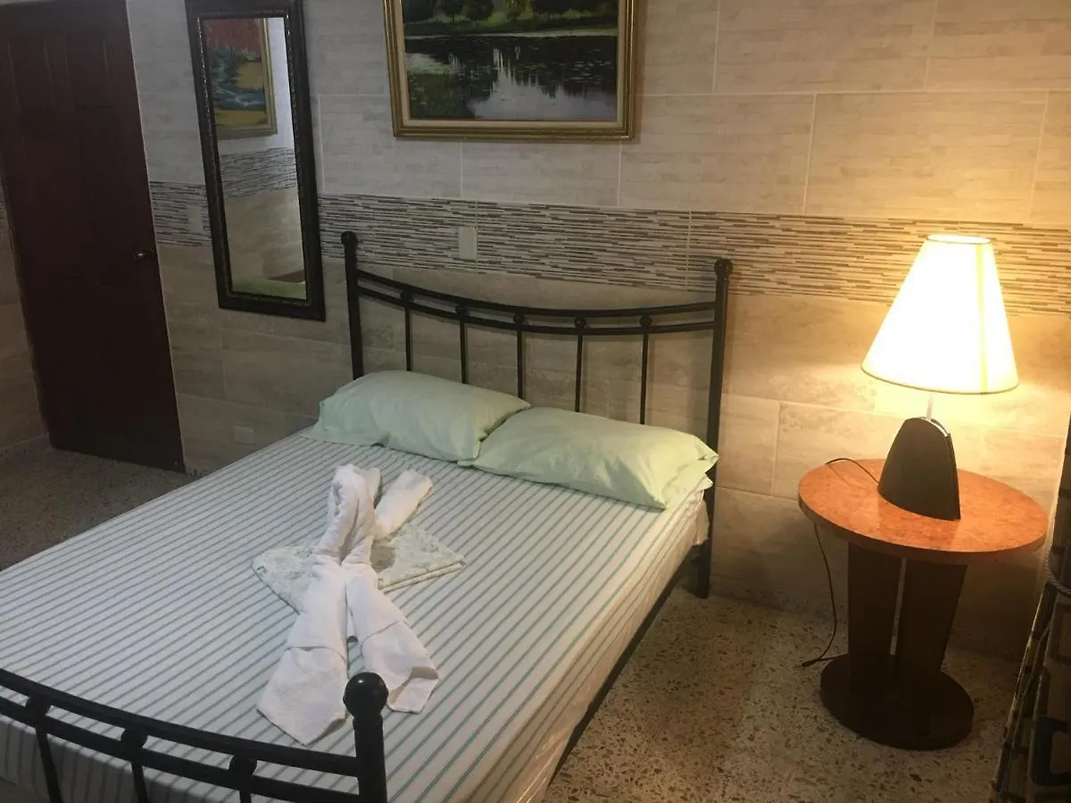 Feriehus Casa De Vacaciones Y Habitaciones Amuebladas Santo Domingo Den Dominikanske Republik
